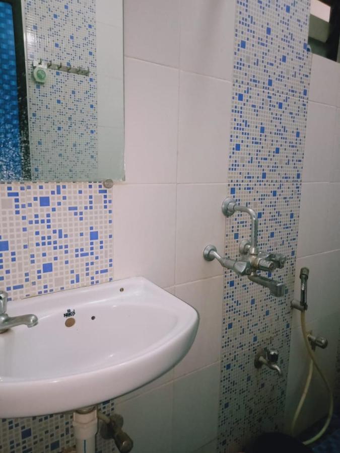 Rasta Mansion Beach Hostel And Rooms Arambol Ngoại thất bức ảnh