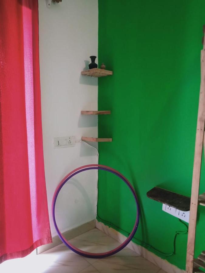 Rasta Mansion Beach Hostel And Rooms Arambol Ngoại thất bức ảnh
