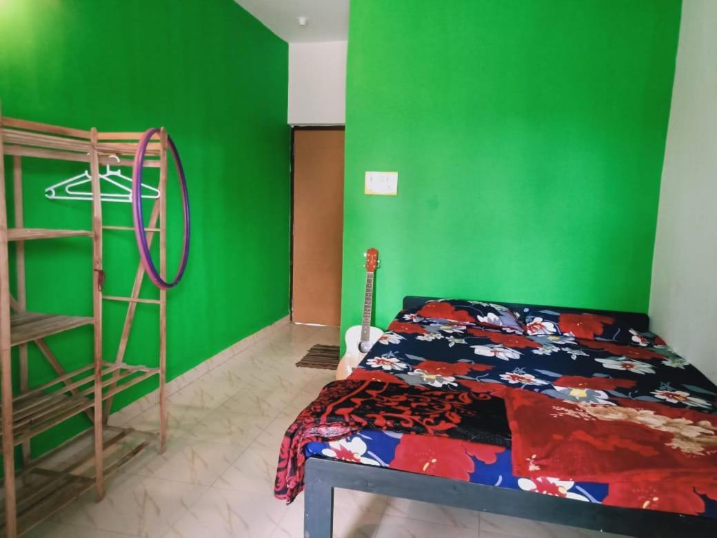 Rasta Mansion Beach Hostel And Rooms Arambol Ngoại thất bức ảnh